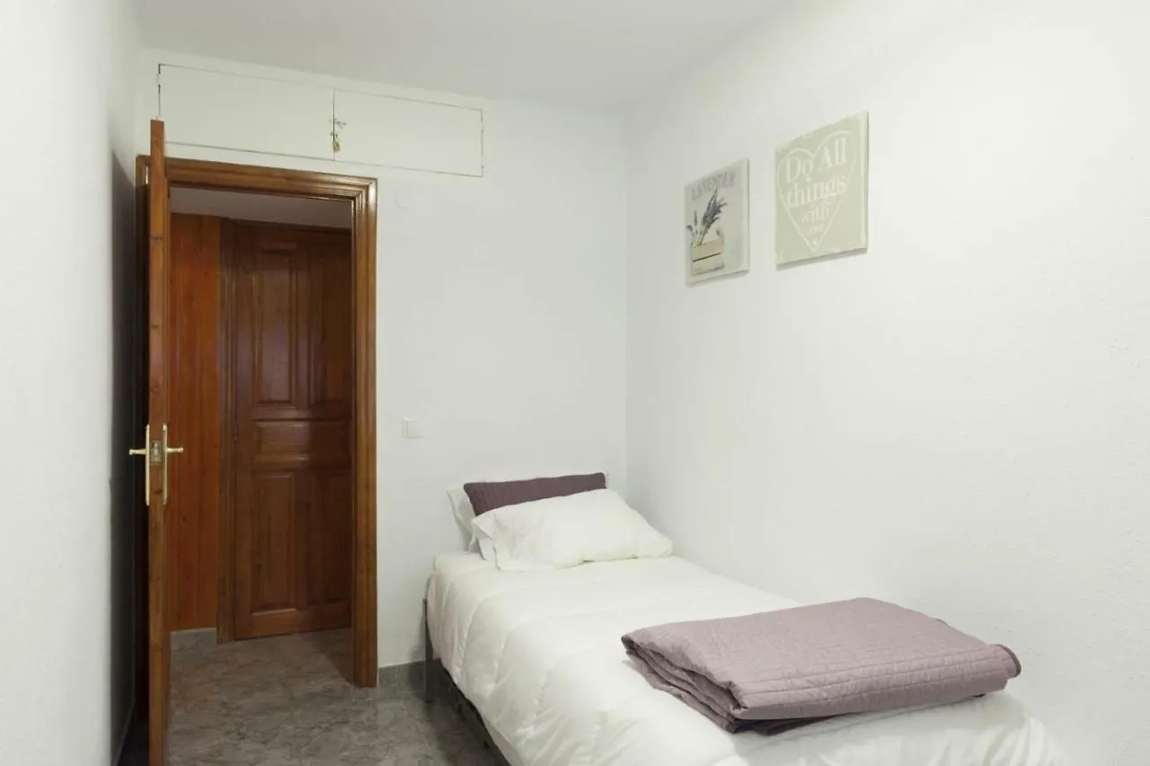 Cosy Apartment Fira Barcelona L’Hospitalet de Llobregat