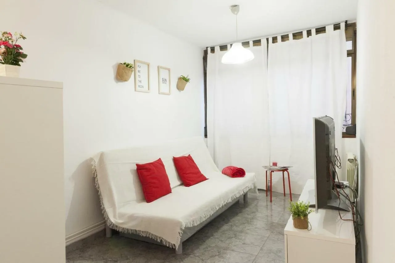 Cosy Apartment Fira Barcelona L’Hospitalet de Llobregat